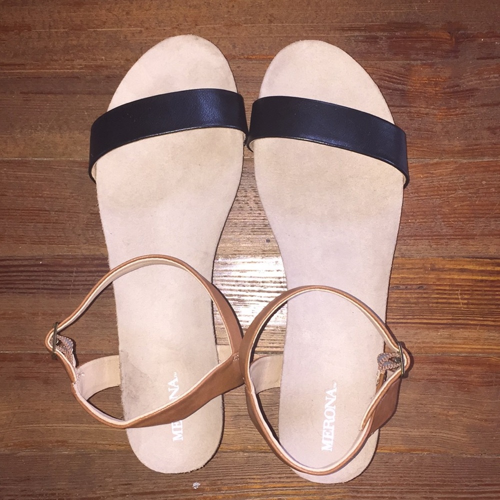 Women’s Shoes